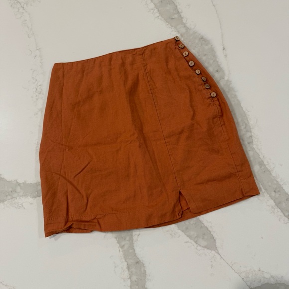 Free People Dresses & Skirts - Free People Linen Blend Button Side Mini Skirt Womens XS Burnt Orange ZipperBack